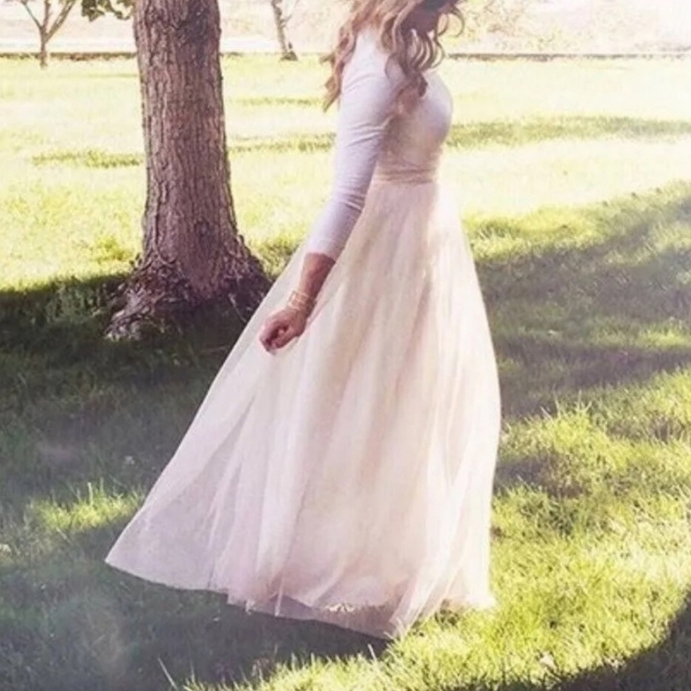 LC Lauren Conrad Runway Ombre Cream and Pink Long Tulle Maxi Skirt
